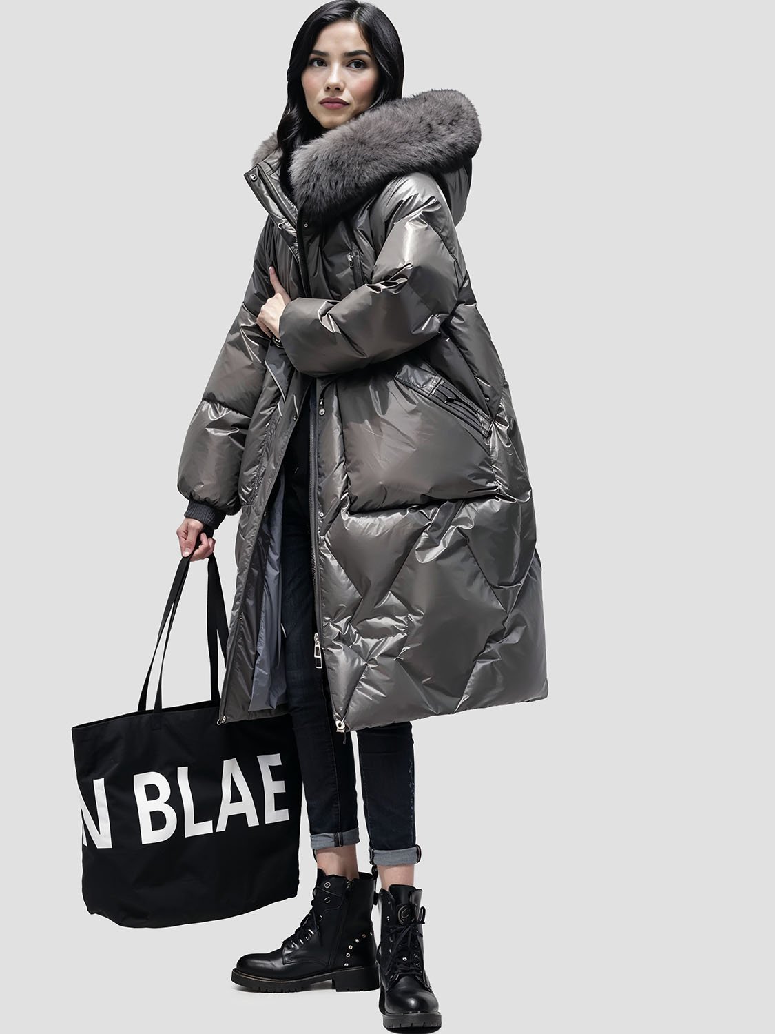 ROYALFUR – Doudoune femme mi longue avec capuche fourrure 1 women's mid-length down jacket with fur hood